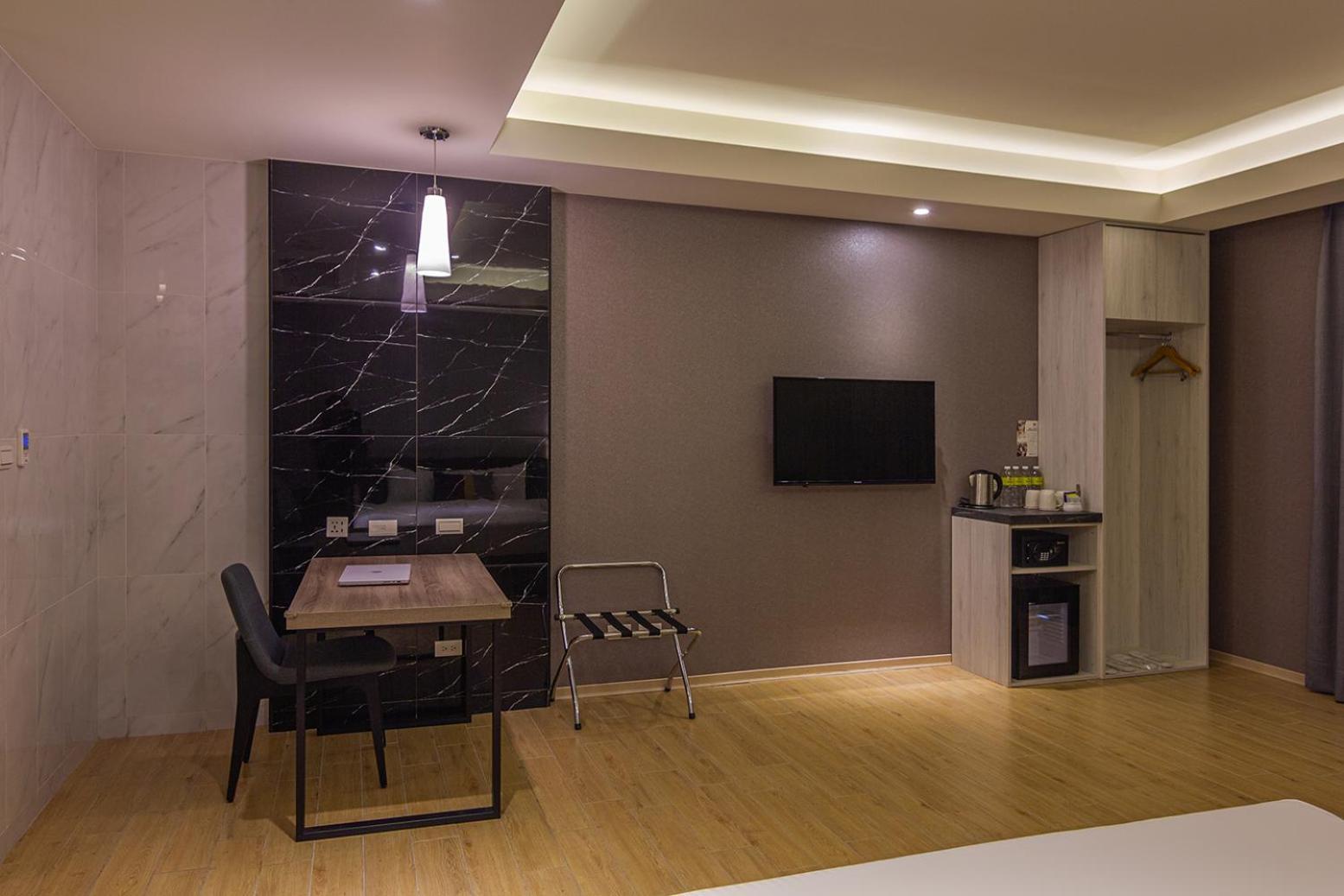 Check Inn New Taipei Luzhou Luaran gambar