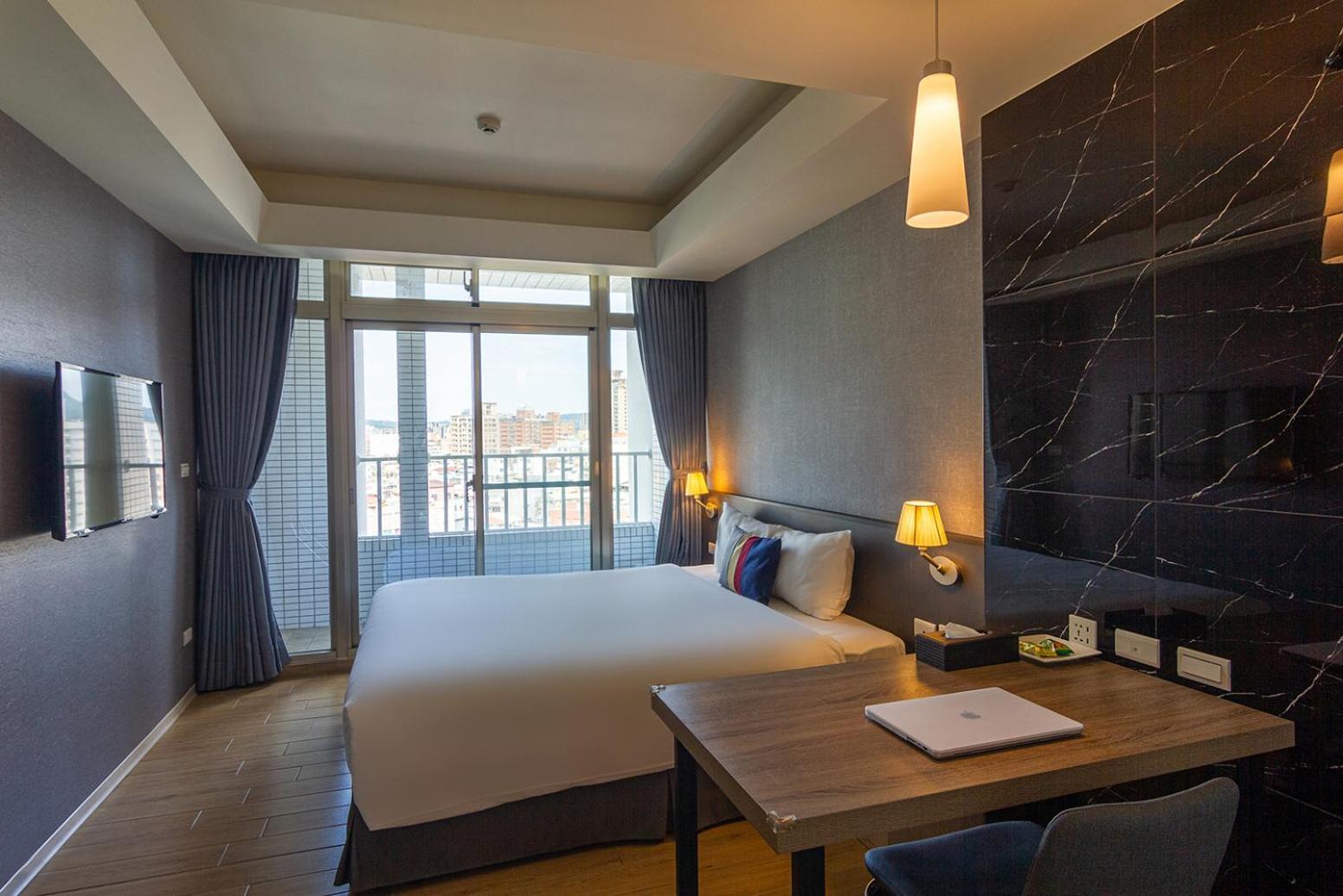 Check Inn New Taipei Luzhou Luaran gambar
